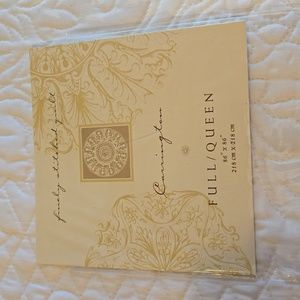 White Queen/Full quilt